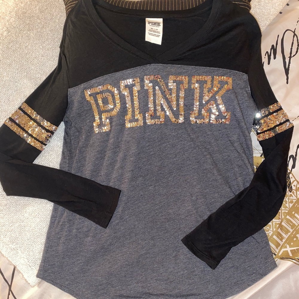 VS PINK Long-Sleeves
